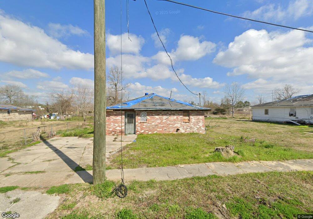 1711 Woodring St, Lake Charles, LA 70601 - photo 1