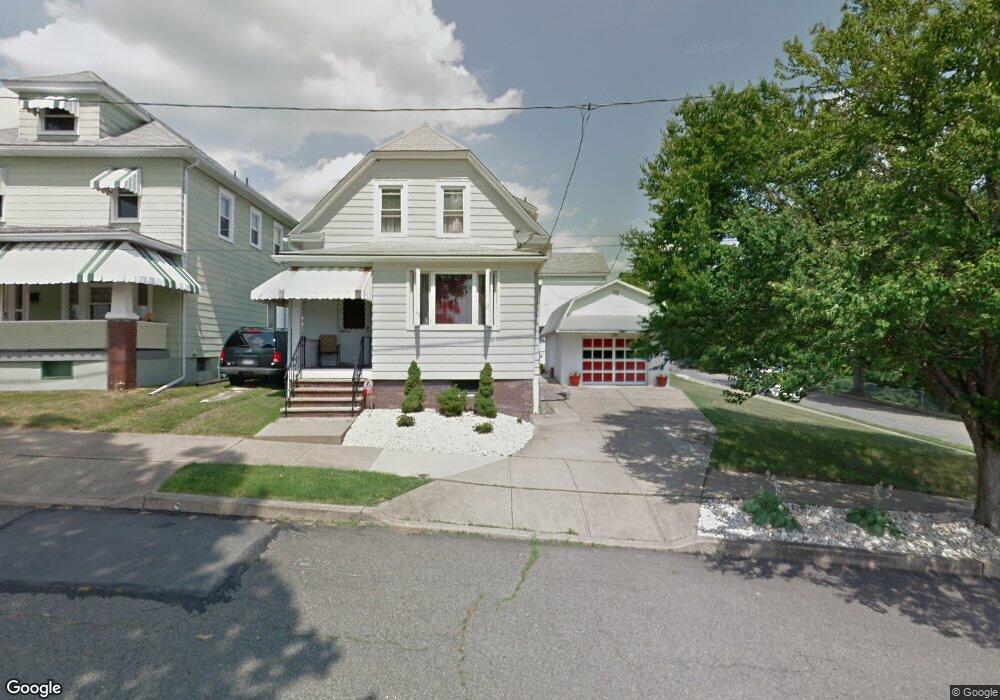 1021 S Chestnut St, Nanticoke, PA 18634 - photo 1