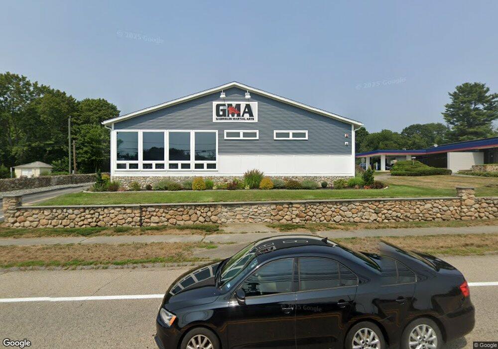 169 Boston Post Rd, Waterford, CT 06385 - photo 1