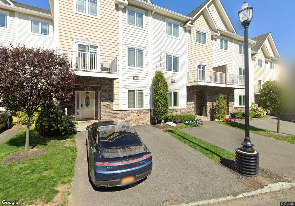 24 Oak Glen Rd, Monsey, NY 10952 - photo 1