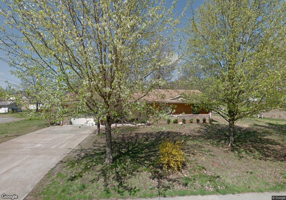 410 E Cleveland St, Prairie Grove, AR 72753 - photo 1