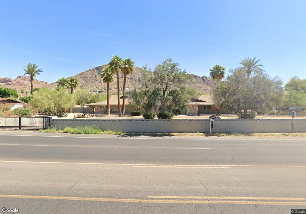 5338 E Camelback Rd, Phoenix, AZ 85018 - photo 1