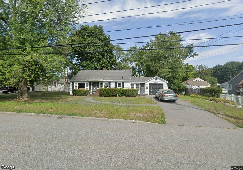 539 Mount Vernon St, Lawrence, MA 01843 - photo 1