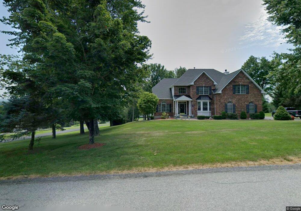 104 Country Club Rd, Hopewell Junction, NY 12533 - photo 1