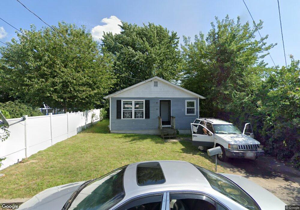 128 Pomham St, Cranston, RI 02910 - photo 1