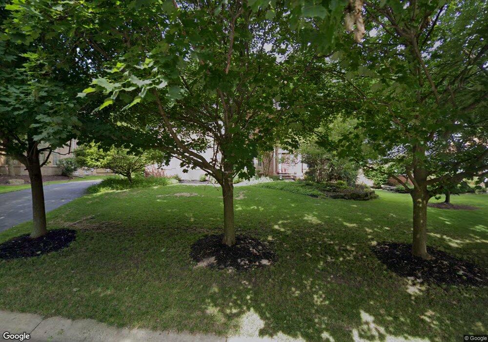 3366 Fox Woods Ct, West Bloomfield, MI 48324 - photo 1