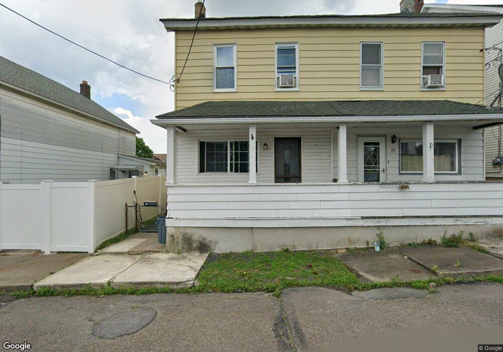 25 N Manning St, McAdoo, PA 18237 - photo 1