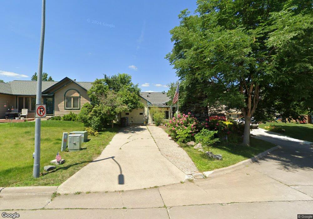 2442 SE 18th St, Des Moines, IA 50320 - photo 1