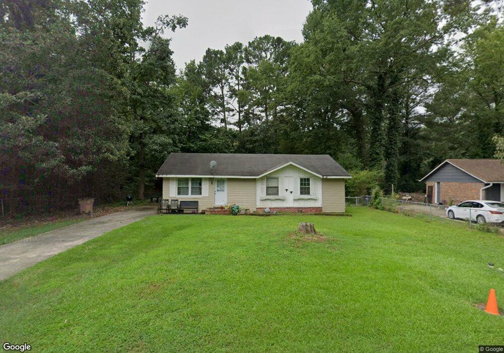 1338 Hatchcover Cir, Jonesboro, GA 30238 - photo 1