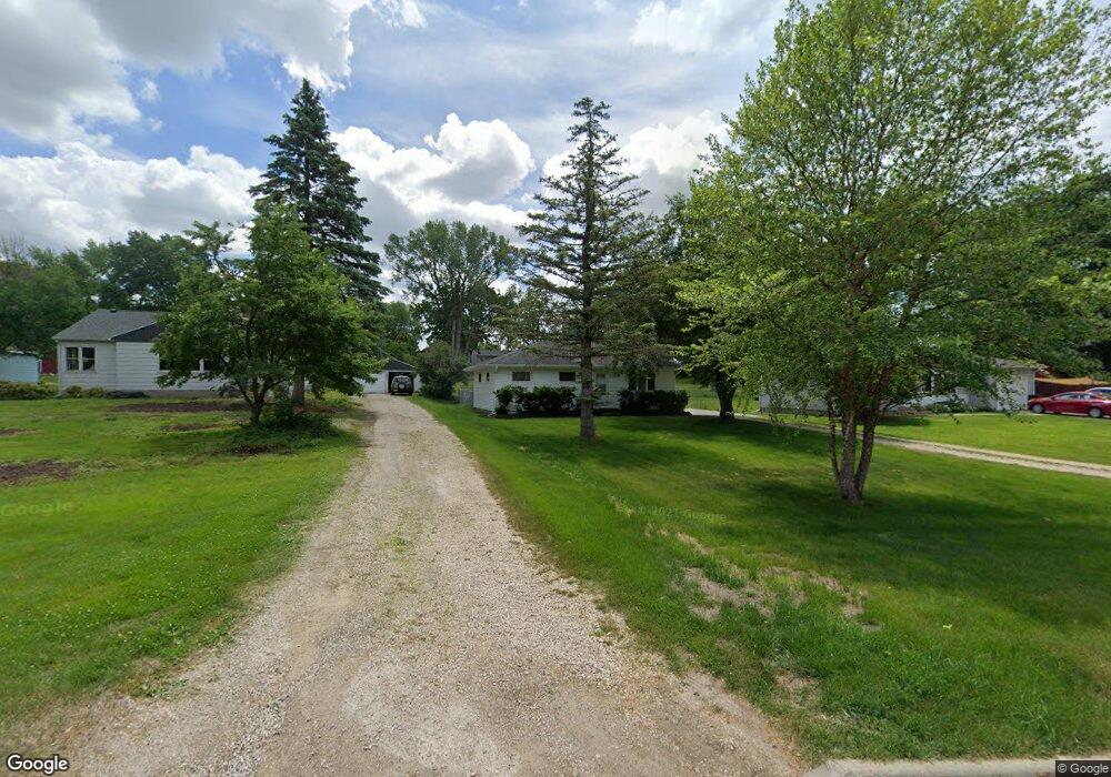 1139 Grand Blvd, Cedar Falls, IA 50613 - photo 1