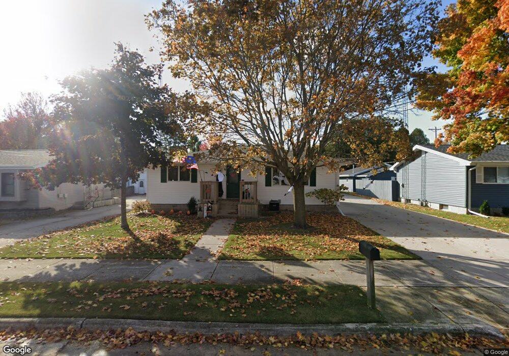 2619 9th St, Two Rivers, WI 54241 - photo 1