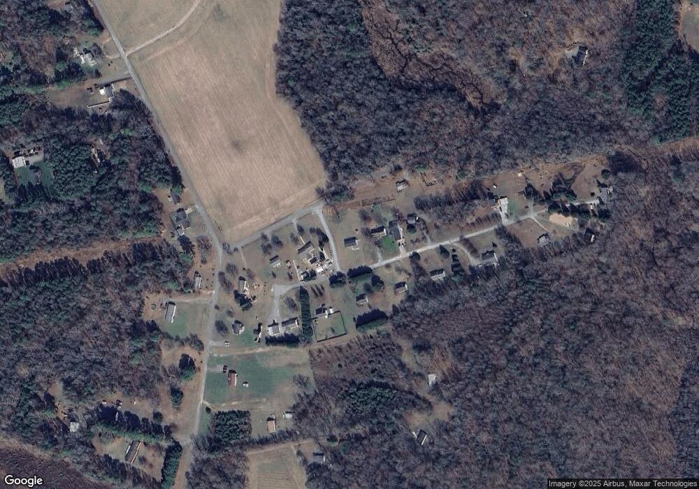 71 Healys Trace Ln, Locust Hill, VA 23092 - photo 1