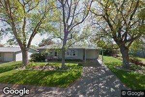 410 Henkens Dr, Chadron, NE 69337