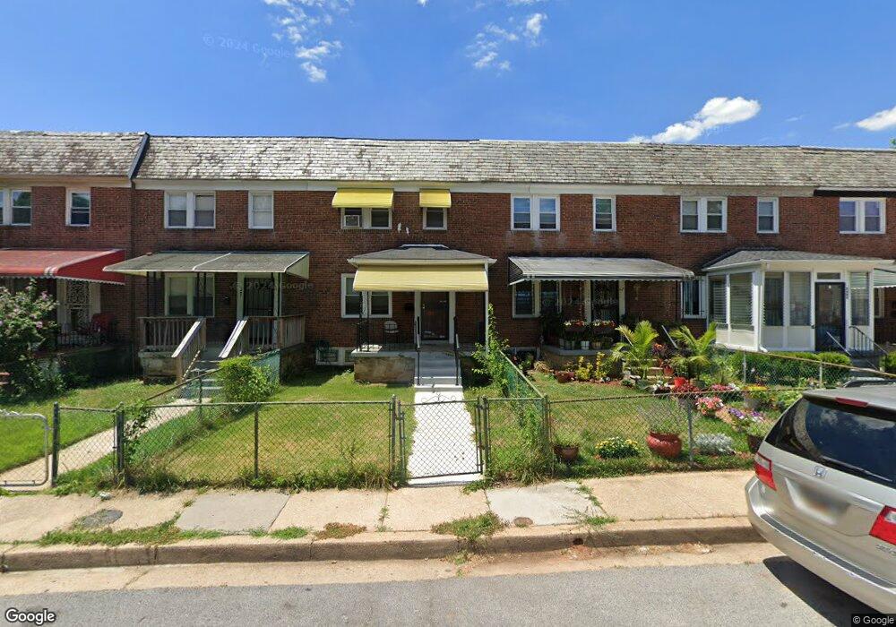 5404 Clover Rd, Baltimore, MD 21215 - photo 1