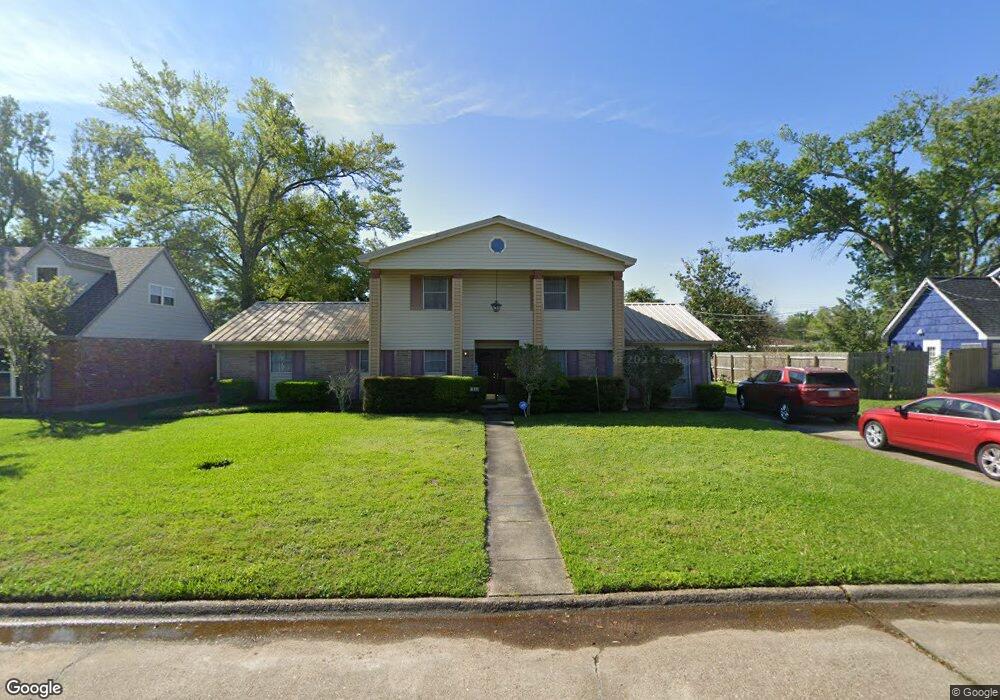 615 Dewald Ln, Lake Charles, LA 70605 - photo 1