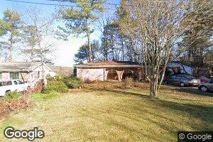 1076 Greenbriar Cir, Decatur, GA 30033