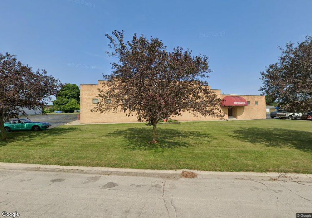 1815 Sprott St, Auburn, IN 46706 - photo 1