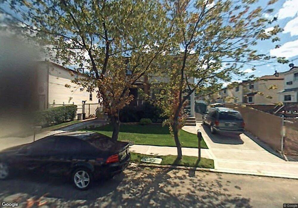 276 Leverett Ave, Staten Island, NY 10308 - photo 1