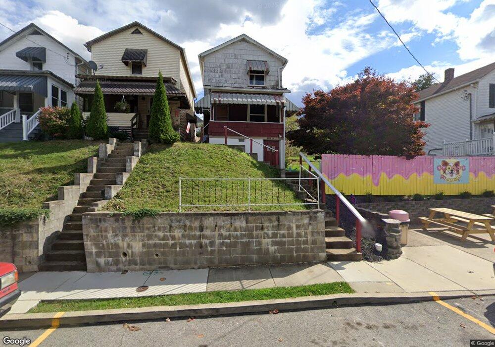 407 Jackson Ave, Vandergrift, PA 15690 - photo 1