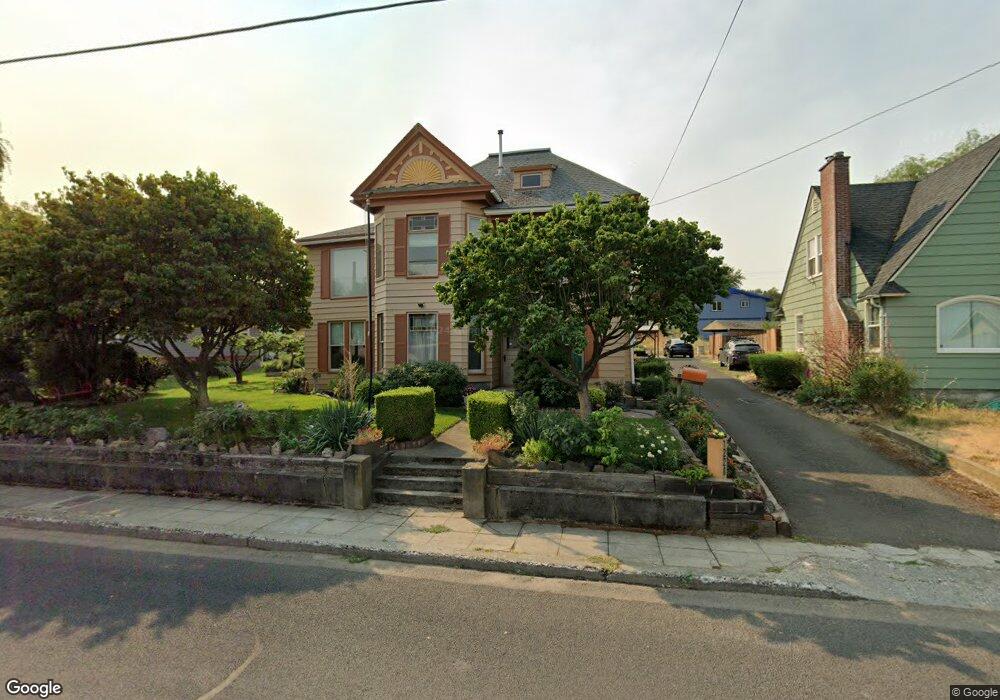 1220 E 9th St, the Dalles, OR 97058 - photo 1