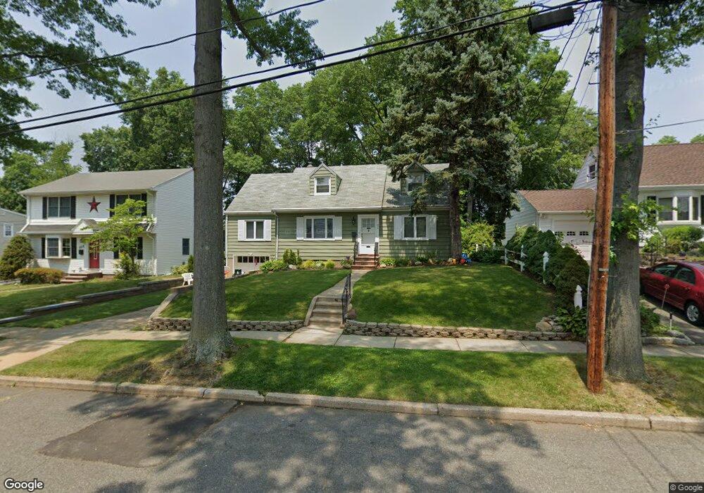 298 Adams Ave, River Edge, NJ 07661 - photo 1