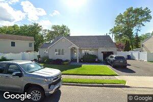56 Birchbrook Dr, Smithtown, NY 11787