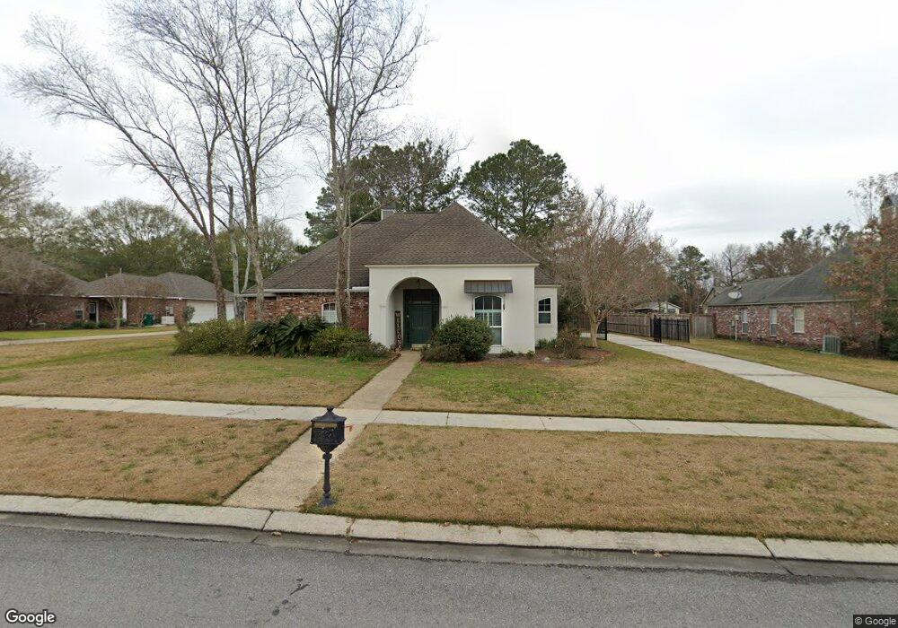 3753 Red Clover Ave, Zachary, LA 70791 - photo 1