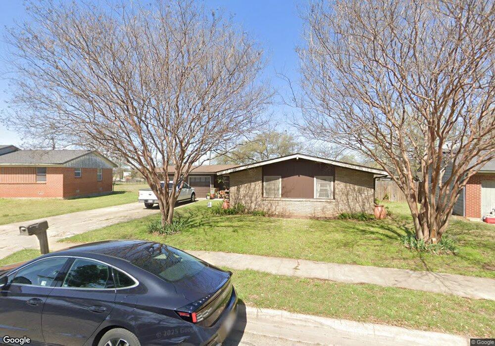 1310 Southern Blvd, Cleburne, TX 76033 - photo 1