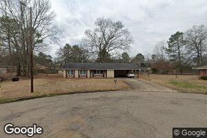 2108 Kelly Ct, Columbus, MS 39702