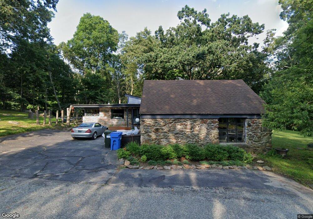 9 Butternut Dr, Norwich, CT 06360 - photo 1