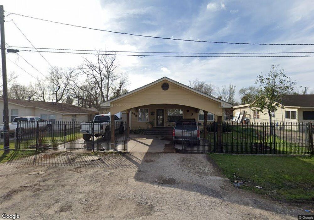 11075 Copley Ln, Houston, TX 77093 - photo 1