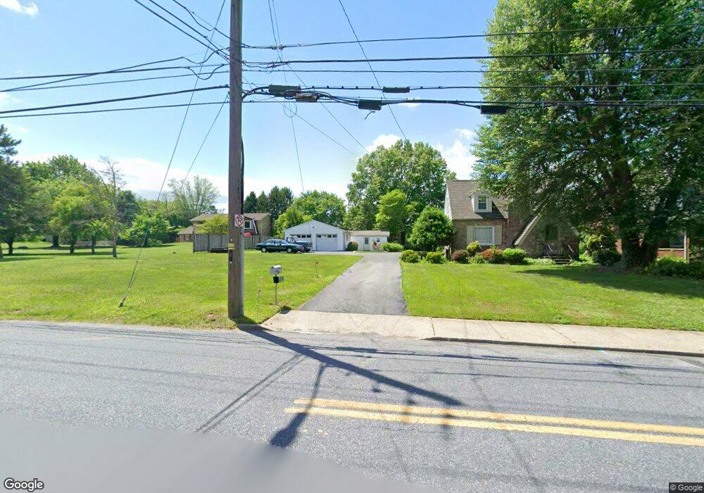 220 S Church St, Macungie, PA 18062 - photo 1