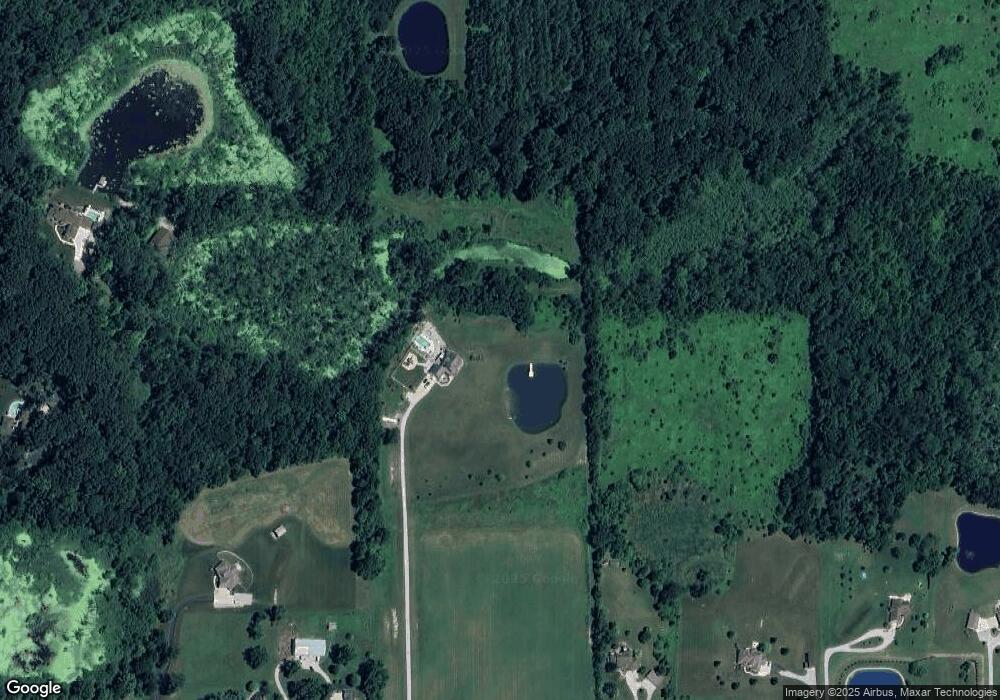 5929 Hollopeter Rd, Leo, IN 46765 - photo 1