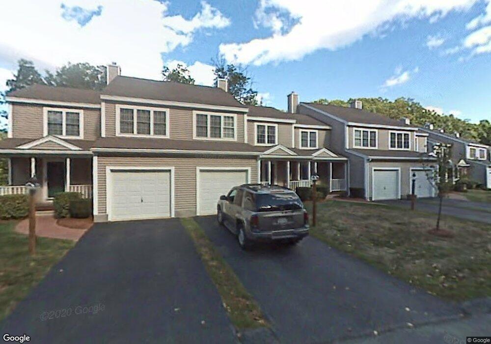 10 Hitching Post Ln, Northborough, MA 01532 - photo 1