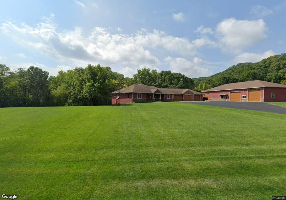 40549 Lamoille Dr, Winona, MN 55987 - photo 1