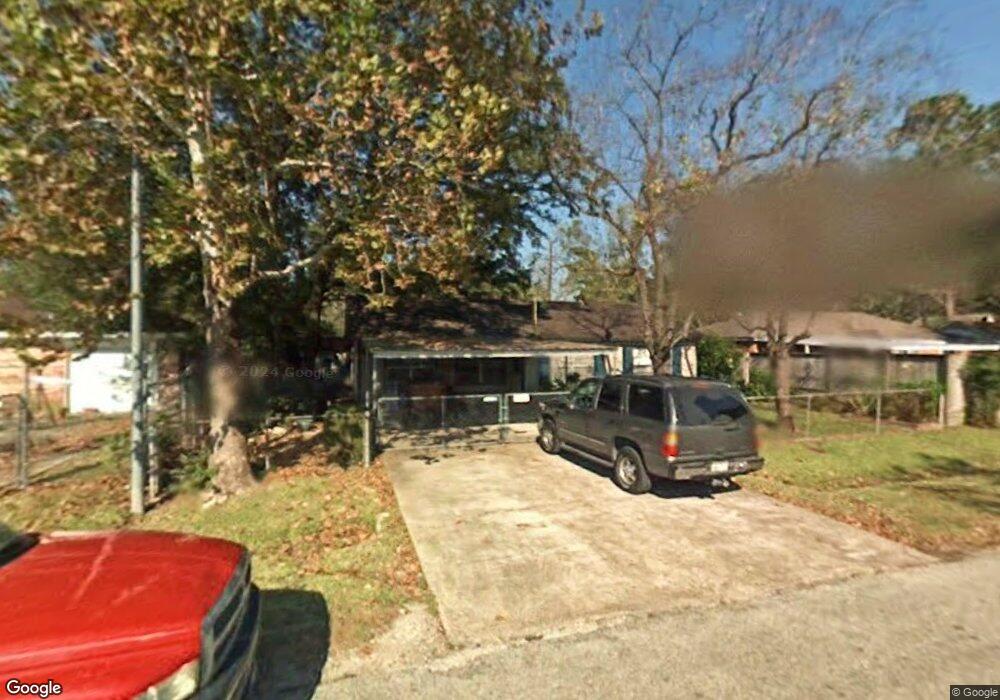 309 Twin Oaks St, Houston, TX 77076 - photo 1