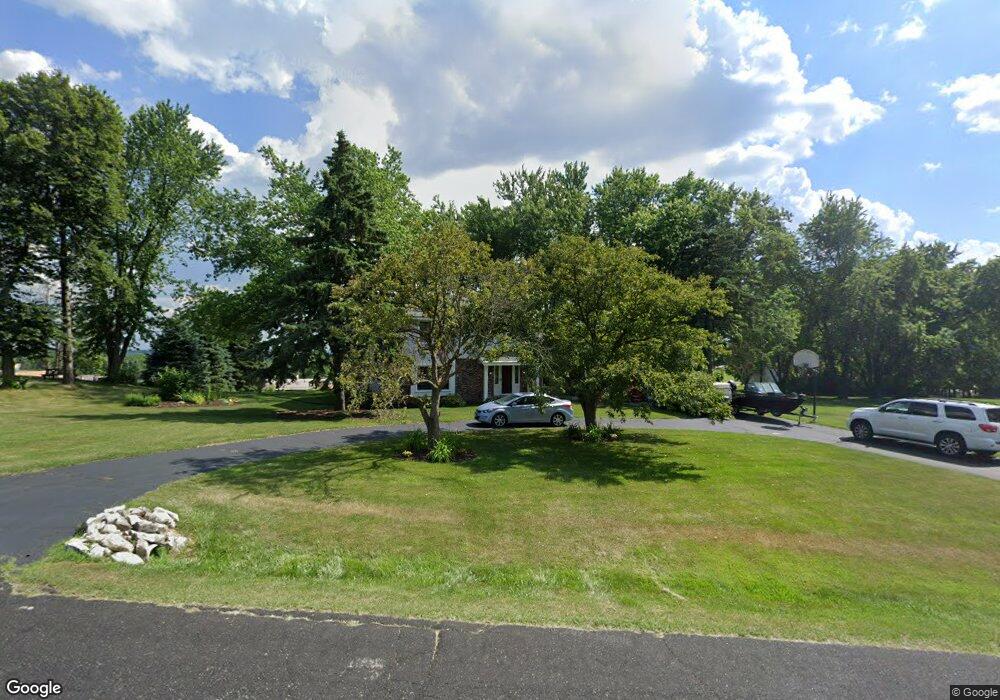 N57W26571 Mountain Meadows Dr, Sussex, WI 53089 - photo 1