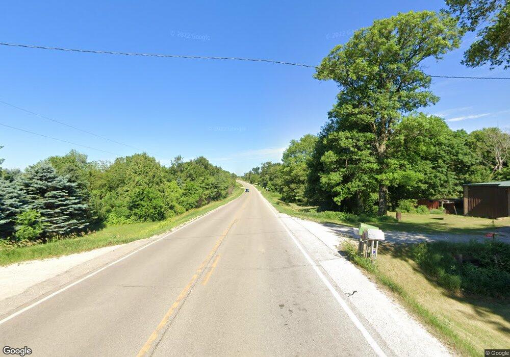 3269 55th Street Trail, Center Point, IA 52213 - photo 1