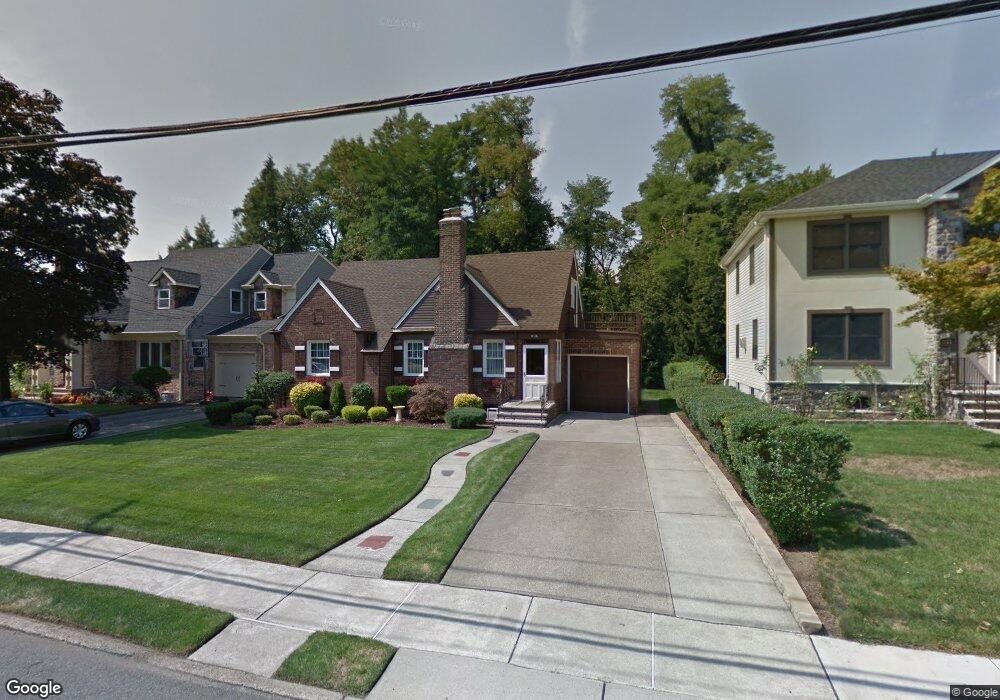 5-16 Lyncrest Ave unit 1X, Fair Lawn, NJ 07410 - photo 1