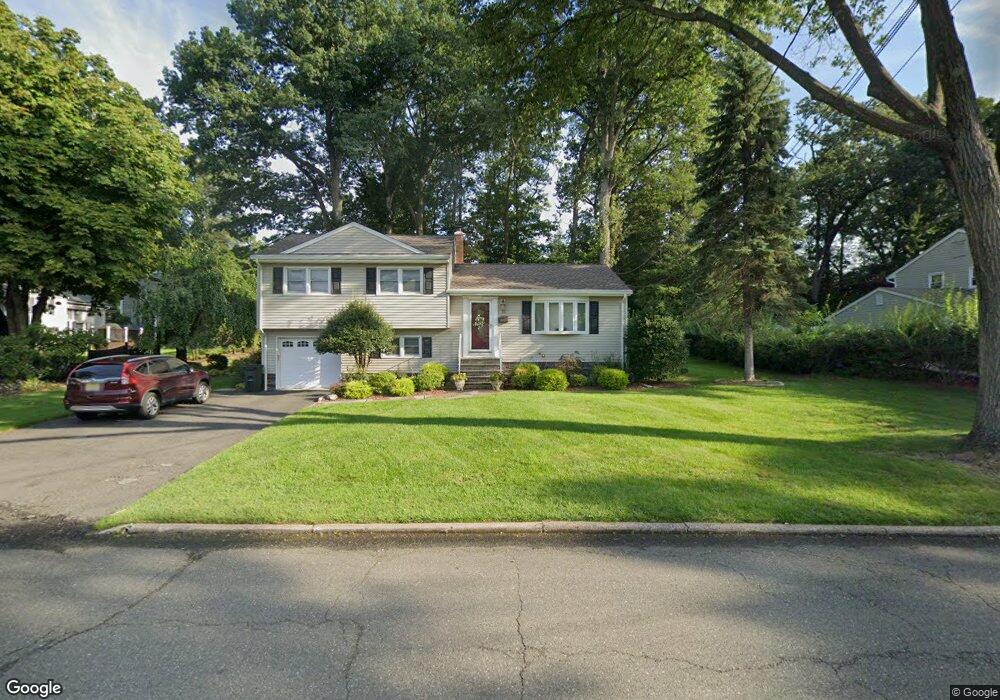 27 Jefferson Place, Montvale, NJ 07645 - photo 1
