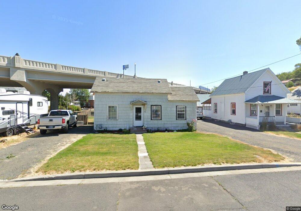 412 SE 11th St, Pendleton, OR 97801 - photo 1