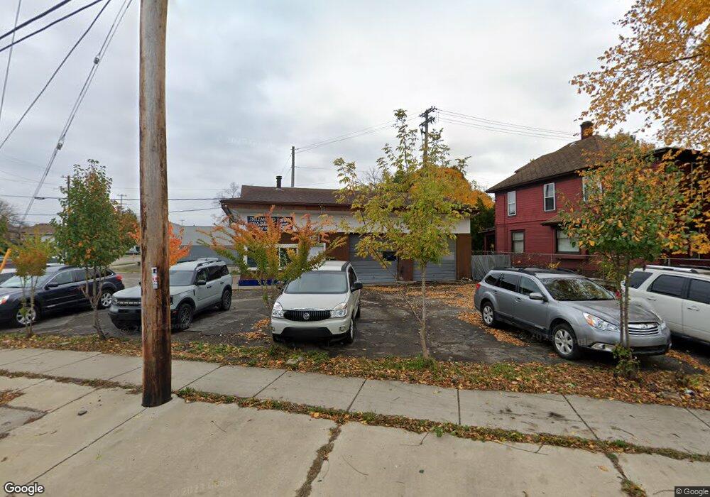 100 E Mount Hope Ave, Lansing, MI 48910 - photo 1