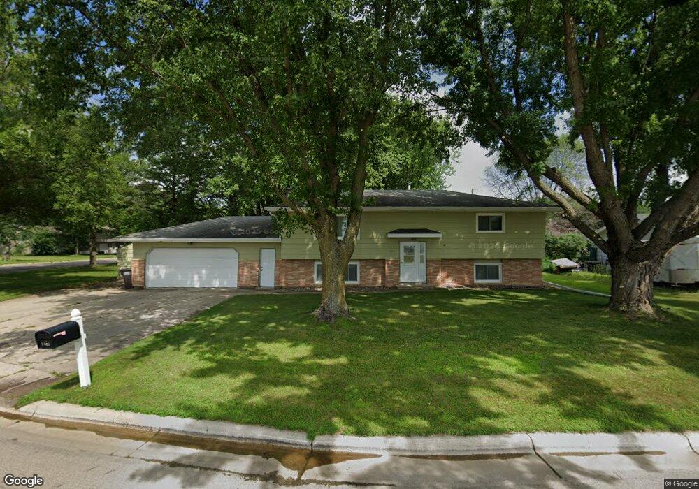 1403 Canary Dr, Albert Lea, MN 56007 - photo 1