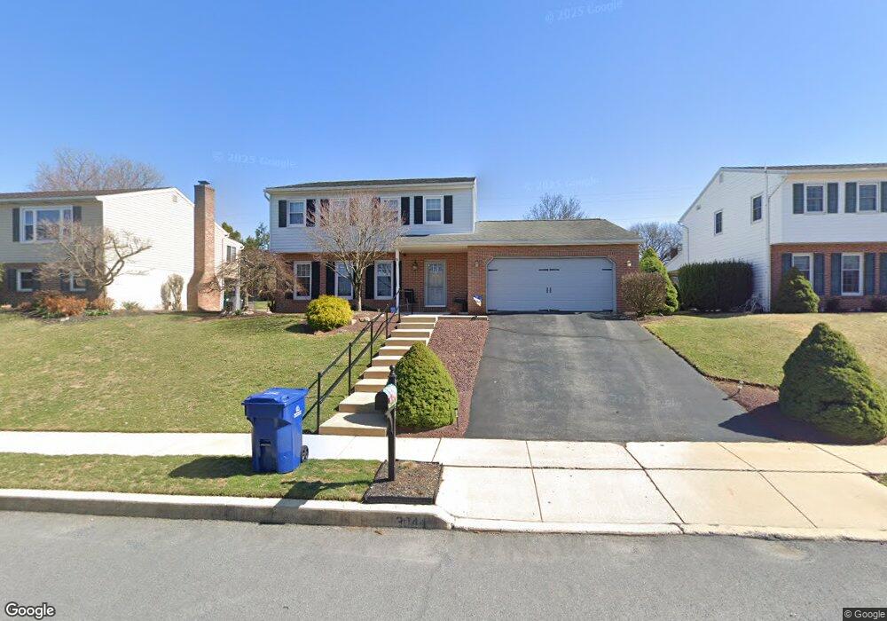3044 Linda Ln, Reading, PA 19608 - photo 1