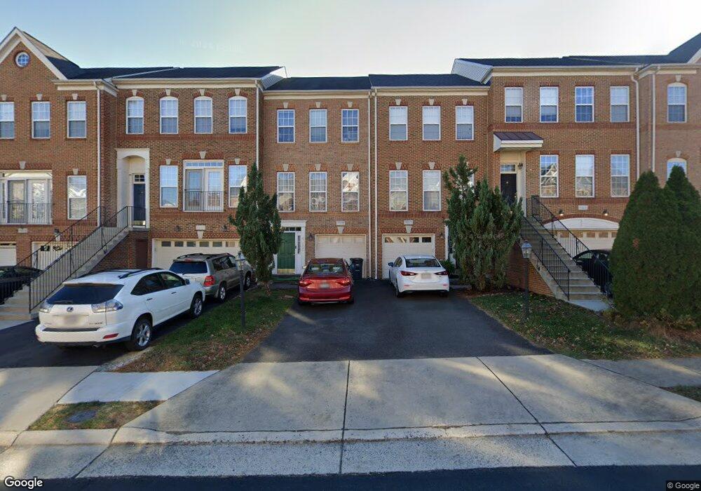 41905 Cinnabar Square, Stone Ridge, VA 20105 - photo 1