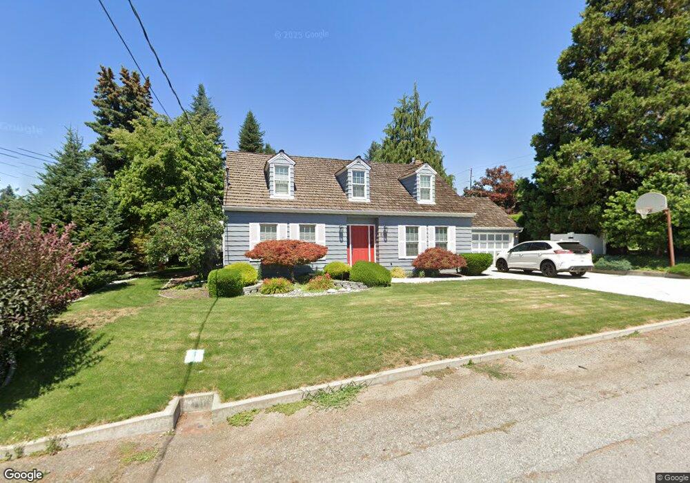 544 15th St NE, East Wenatchee, WA 98802 - photo 1