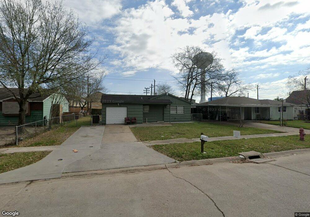 12018 Macnaughton Dr, Houston, TX 77039 - photo 1