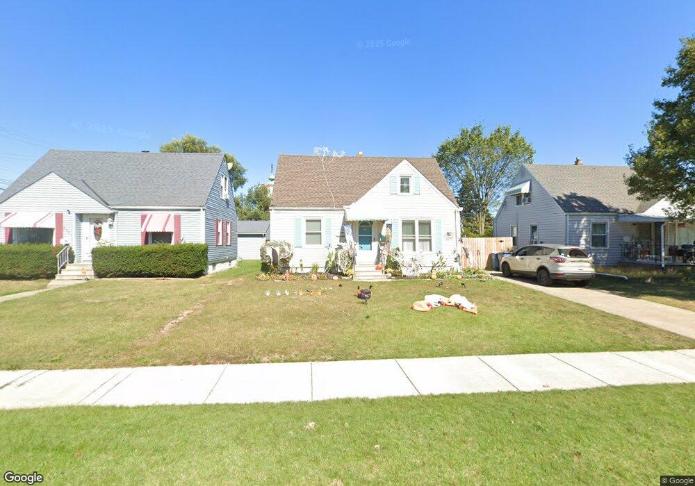 2305 E 35th St, Lorain, OH 44055 - photo 1