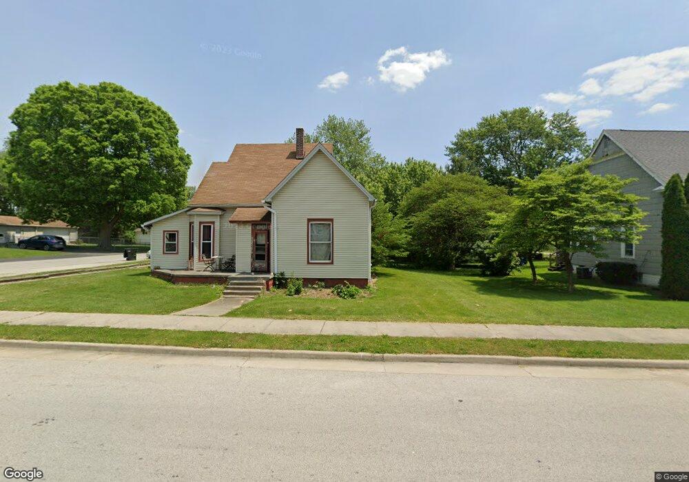 13 N Indiana St, Roachdale, IN 46172 - photo 1