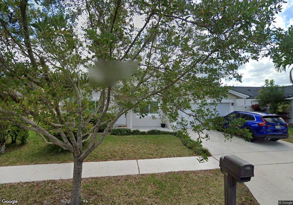 10110 SW 16th Ct, Davie, FL 33324 - photo 1